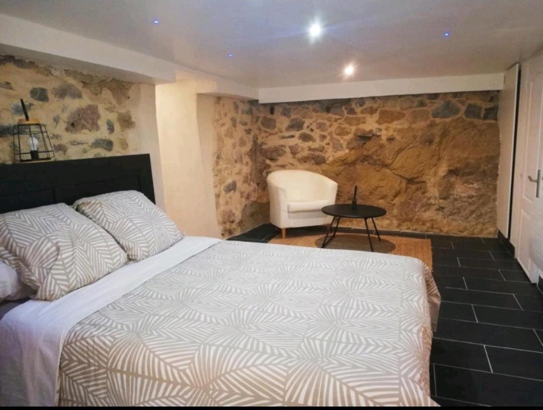 Maison De Village De Caractere Nebian ภายนอก รูปภาพ